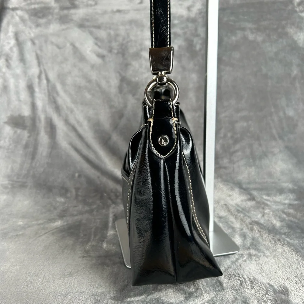 Vintage Liz‎ Claiborne Y2K Shoulder Bag Black Faux Patent Leather Bag